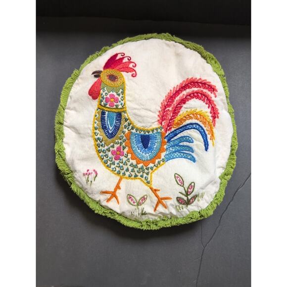Vintage Embroidered Pillowcase Rooster Cottage Core Round Zipper Closure - Picture 1 of 9